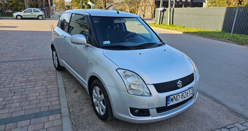 Suzuki Swift cena 13900 przebieg: 119000, rok produkcji 2010 z Sokołów Małopolski małe 529
